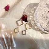 @特价  韩国夏天百搭2020新款方块满钻个性不对称网红耳钉