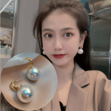 S925银针韩国珍珠2020年新款简约小巧网红个性超仙耳钉