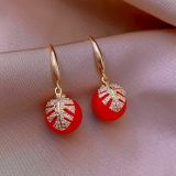 韩国气质网红树叶红色珠子新款时尚网红小众设计感耳环耳饰女