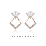 【真金电镀】 韩国气质一款两戴复古轻奢珍珠V字母耳钉耳饰女