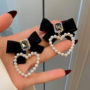 @特价 韩国甜美可爱珍珠蝴蝶结少女大耳环气质心形公主风耳钉耳饰女