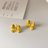  韩国糖果色蝴蝶结2021年新款时尚气质耳钉耳饰女