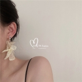  韩国纯欲超仙气质雪纺花朵珍珠浪漫设计复古网红耳钉耳饰女