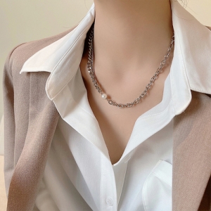 韩国双层珍珠2021年新款女设计感冷淡风秋冬金属毛衣项链