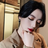 @特价韩国黑色圆圈高级感小众网红气质女百搭时尚耳钉耳饰