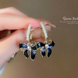 @特价@韩国黑色蝴蝶结新款潮秋冬高级感小众设计珍珠耳钉耳饰