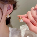 S925银针韩国几何三角珍珠复古简约气质小众设计感气质轻奢耳钉耳饰【环保】