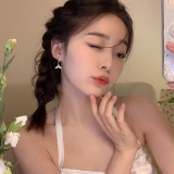  韩国不对称鱼尾流苏小众设计感高级耳钉耳饰【环保】