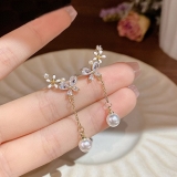 S925银针韩国水晶蝴蝶花朵珍珠流苏小众气质高级感轻奢耳钉耳饰
