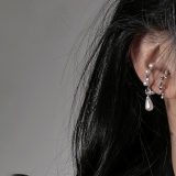 S925韩国珍珠水滴小众不对称复古气质小众轻奢高级设计感耳夹耳饰