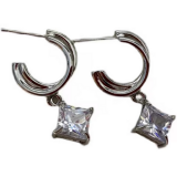 @特价韩国菱形锆石小众超闪气质轻奢高级设计感耳钉耳饰