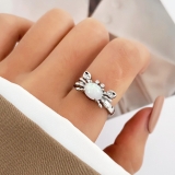 【真金电镀】韩国简约欧美月光石镶钻小螃蟹小众高级设计感食指戒【环保】