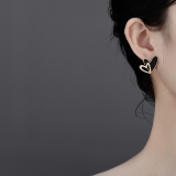 S925银针韩国简约冷淡甜酷黑色爱心镶钻精致小众气质高级设计感耳钉耳饰