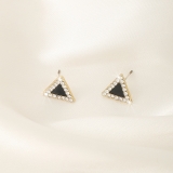 S925银针韩国简约黑色三角形轻奢小众百搭气质高级设计感耳钉耳饰