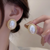 S925银针韩国复古赫本巴洛克珍珠耳钉女气质椭圆形珍珠耳环耳钉
