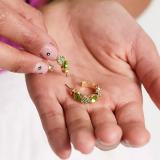 欧美小众设计高级感绿色爱心几何小圈精致个性耳钉耳饰女