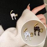 滴油金波点猫咪珍珠胸针卡通甜美西装胸花小众百搭新款别针配饰女