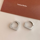 【真金电镀】新款潮时尚简约方形几何耳环小众设计感高级耳扣冷淡风耳饰
