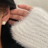 S925银针法式复古爱心珍珠耳钉轻奢小众设计感耳环2024新款耳饰女