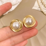 法式复古珍珠日韩网红夸张耳环2024年新款潮港风小众设计感耳饰女