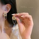 【特价处理】韩国镶钻花朵冷淡风流苏轻奢复古流苏甜酷耳钉耳饰女