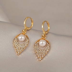 韩国珍珠耳坠小众设计感高档耳环2024年新款轻奢气质百搭秋冬耳饰