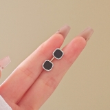 韩国黑色方块耳钉女小众气质高级感耳环黑色白色方形小巧耳饰女