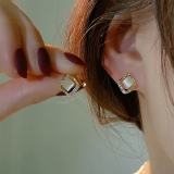 猫眼石方形耳钉2025新款潮轻奢洋气高级感气质几何耳环女