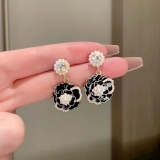 特价@银针镶钻山茶花耳环法式轻奢小众气质高级感耳饰宫廷复古优雅花朵