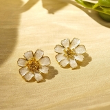  韩国时尚小雏菊花朵小众简约精致百搭高级设计感耳钉耳饰