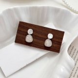 母贝方形耳环吊坠耳坠女2025新款爆款独特轻奢高级感小众耳饰耳钉