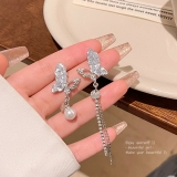 S925银针长款流苏不对称蝴蝶耳钉女春夏爆款蓝色碎钻水晶珍珠耳钉