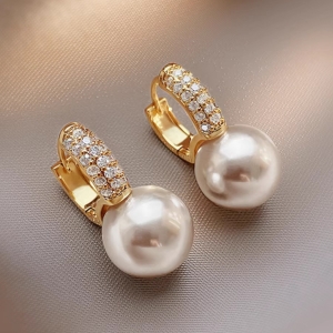 跨境夏新款潮珍珠纯银耳钉气质耳饰耳扣高级感微镶小香风耳环女