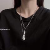 @特价ins欧美潮牌人脸吊坠男女双层项链情侣十字架冷淡风情侣项链