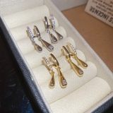 韩国个性水滴耳环欧美小众百搭耳钉轻奢高级感耳饰女