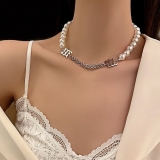 @特价明星同款个性潮流不对称珍珠锁骨链字母m短款choker项链手链女