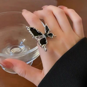 @特价液态黑色蝴蝶戒指女暗黑风小众设计高级感时尚个性夸张开口食指戒