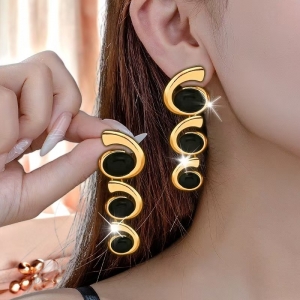 欧美风镶嵌椭圆耳钉女款优雅气质跨境爆款日常佩戴时尚个性耳坠