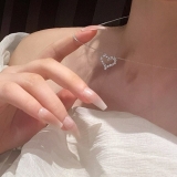 跨境日韩甜美镶钻爱心项链女镂空心形简约锁骨链不锈钢链条项链