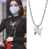 @特价欧美跨境爆款嘻哈镂空蝴蝶吊坠女ins明星同款卫衣百搭钛钢珠项链