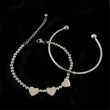 @特价简约金属质感爱心手链两件套女时尚气质闺蜜桃心配饰嘻哈个性饰品