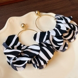 复古蕾丝豹纹迷彩花瓣圆圈银针耳环欧美个性高级感气质耳饰女