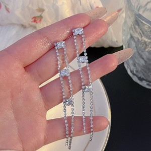 显脸瘦纯银耳环韩国气质网红流苏耳钉长款女韩国百搭耳饰2025新款