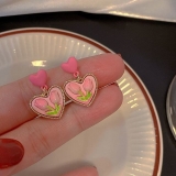 粉色郁金香耳钉少女心甜美2025年精致新款耳环气质高级感耳饰夏天