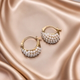 法式珍珠耳环女轻奢气质高级感耳钉小众设计独特2025-新款爆款耳环