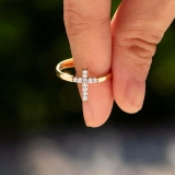 跨境热销十字架满钻戒指女简约高级精致时尚竖版爆闪欧美指环