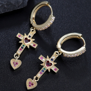 欧美爱心耳环设计感轻奢耳钉心形镶锆石高级感桃心耳饰甜美小清新