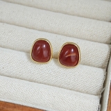 美拉德法式轻奢复古琥珀咖色耳环女气质钉小众轻奢设计高级感配饰