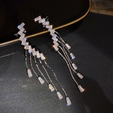 韩国气质夸张个性耳骨夹耳钉一体式耳环长款流苏镶钻网红街拍耳饰女