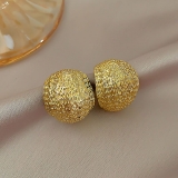 轻奢高级感金属耳环女2025年爆款耳钉小众设计感个性精致气质耳饰